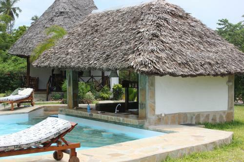 Coast Sun Gardens Cottage
