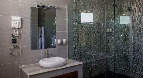 Hotel Seaclusion Diani