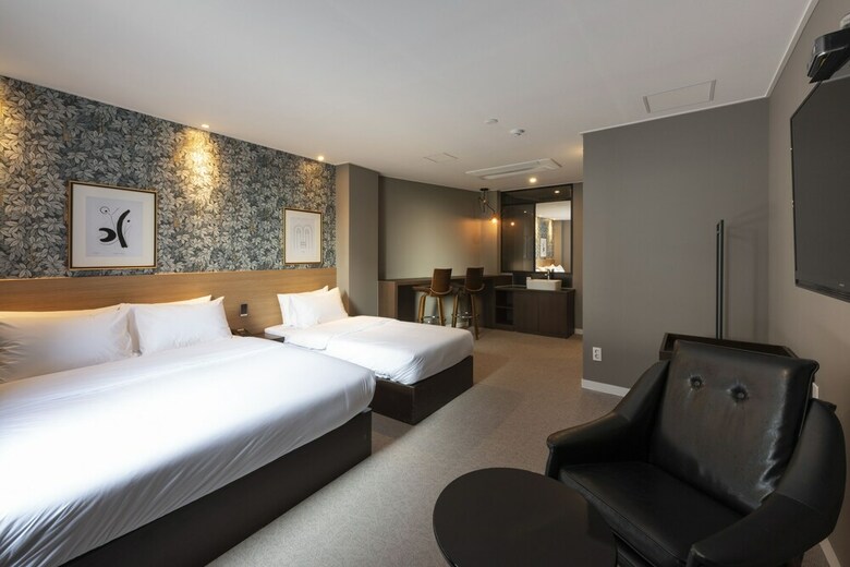 No. 25 Signature Hotel Daecheong