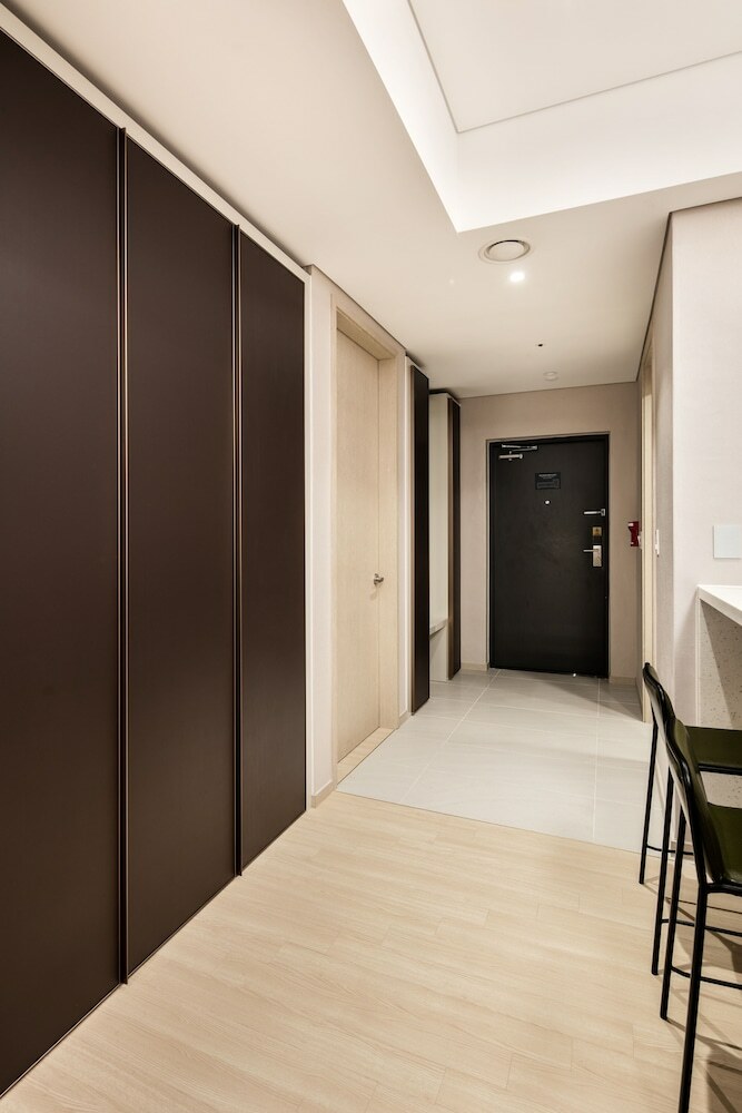 Golden Tulip Incheon Airport Hotel
