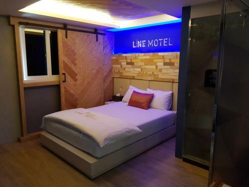 Line Motel