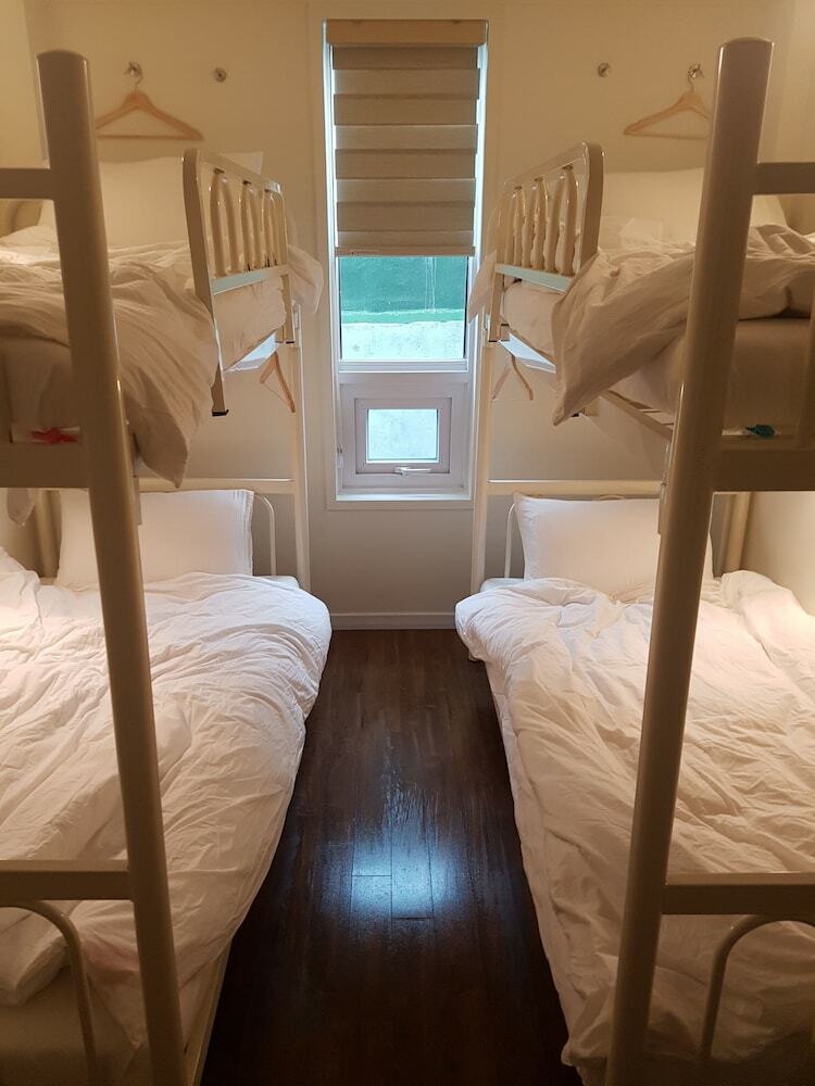 Hostal Sokcho Hutte