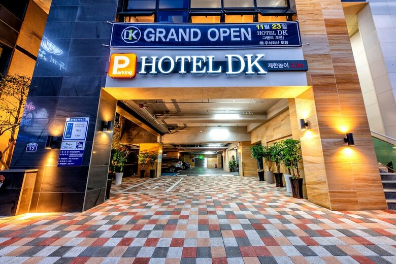 Hotel Dk