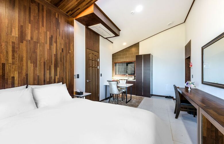 The Jun Pension Jeju