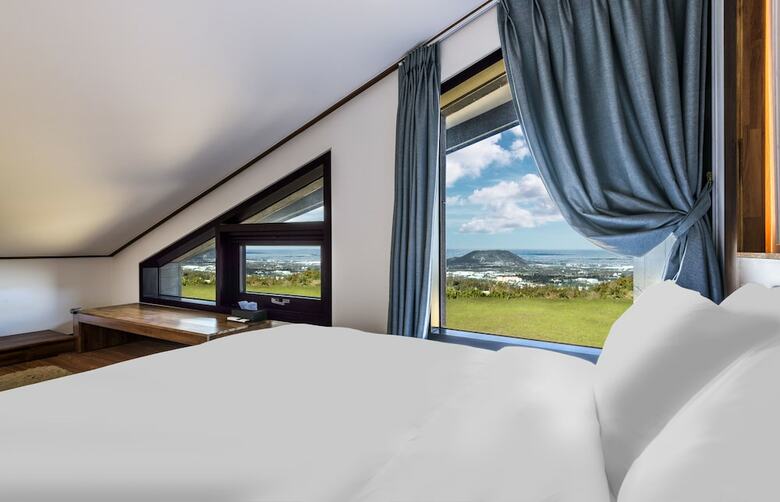The Jun Pension Jeju