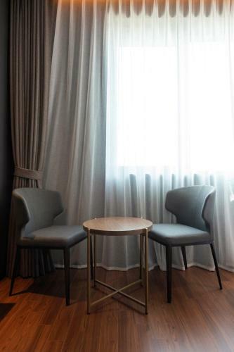 Brown-dot Hotel Shinho