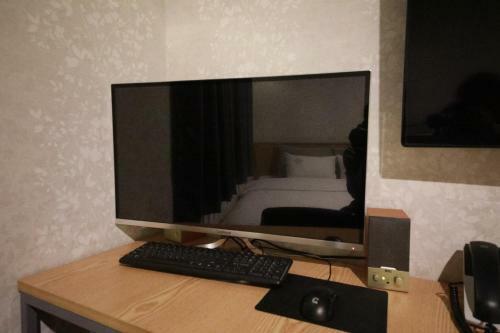Insta Motel