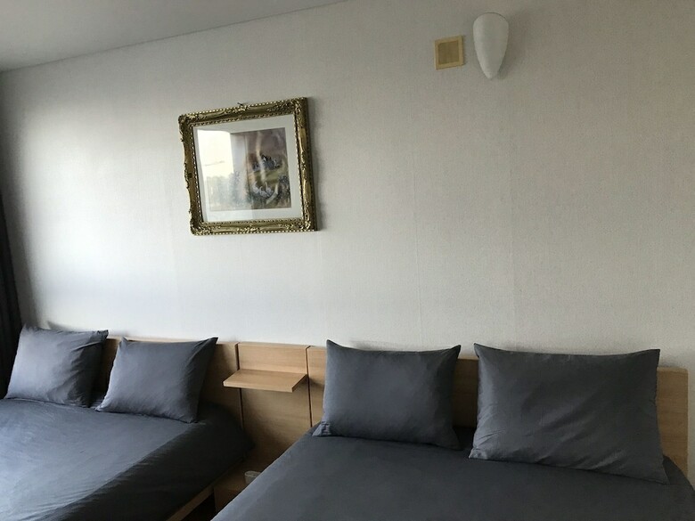 Hostal Lg Airtel