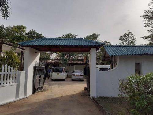 Hotel New Rest House - Mahiyanganaya