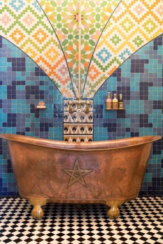 Hostal Salut Maroc!