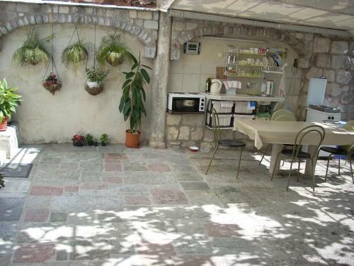 Hostal Guest House Dragutinovic