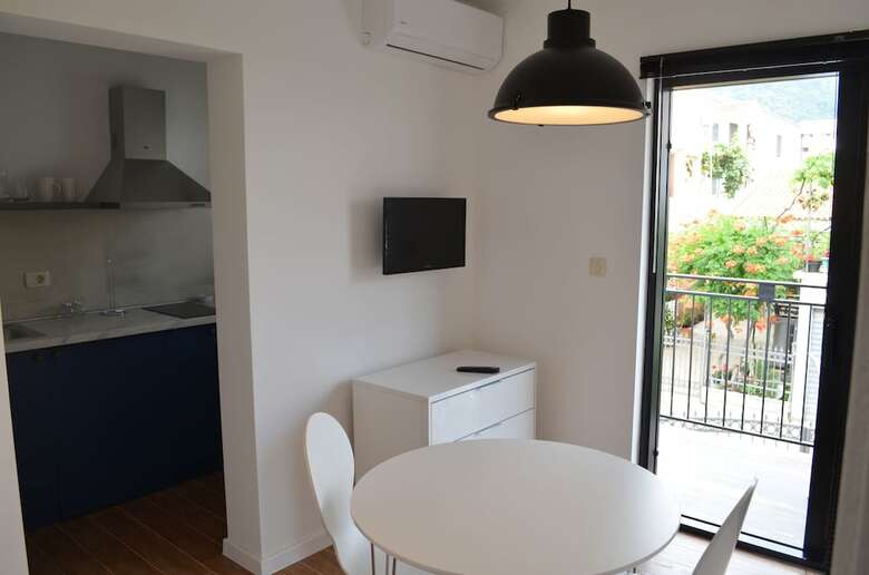 Casablanca Apartments
