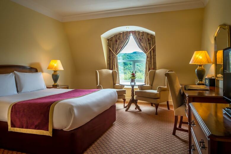 The Glenview Hotel & Leisure Club