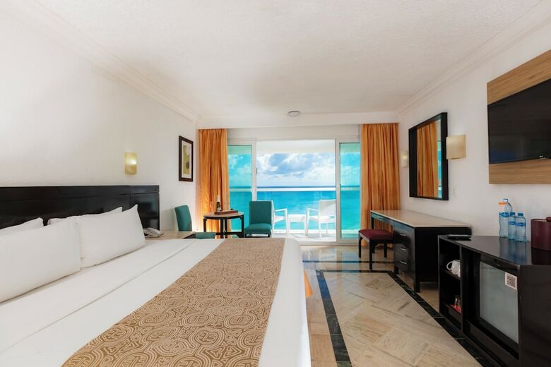 Hotel Krystal Canc�n