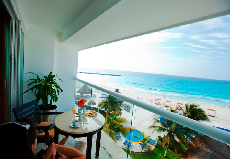 Hotel Krystal Canc�n