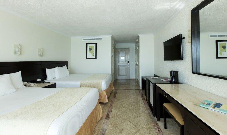 Hotel Krystal Canc�n
