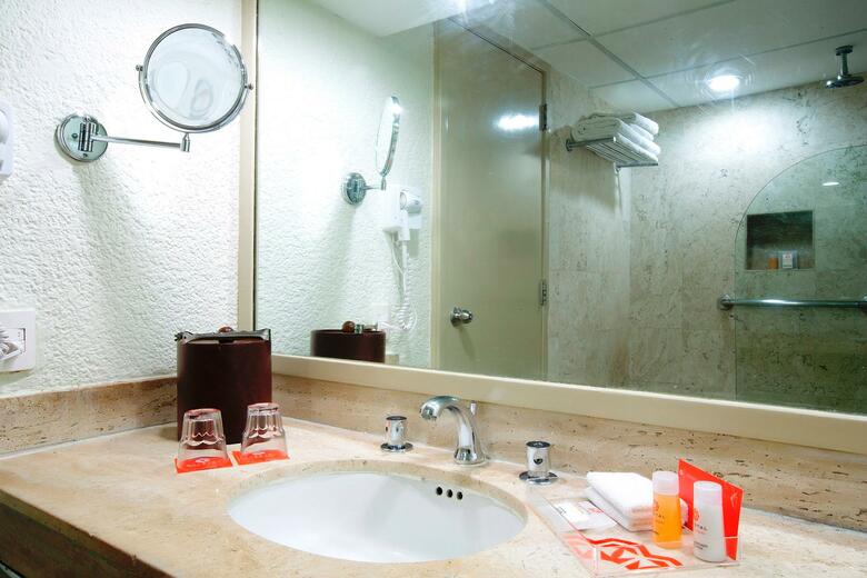 Hotel Krystal Canc�n