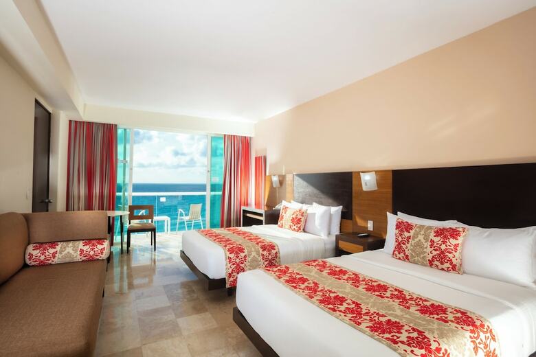Hotel Krystal Canc�n