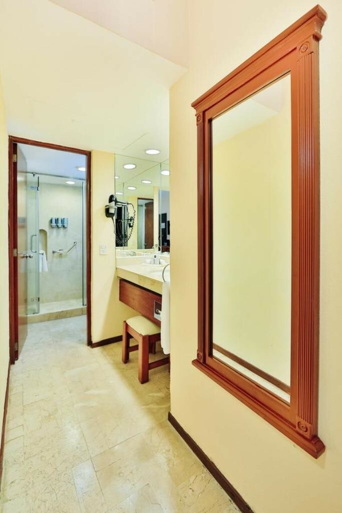 Hotel Occidental Tucanc�n