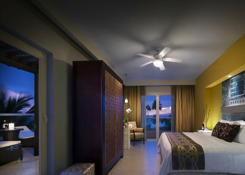 Hard Rock Hotel Vallarta