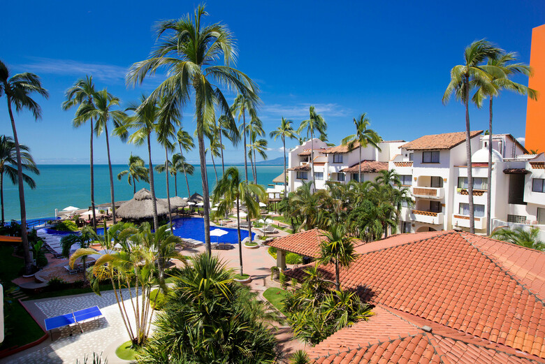 Hotel Plaza Pelicanos Grand Beach Resort
