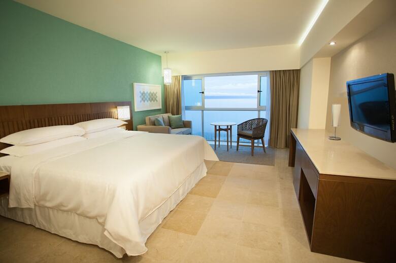 Hotel Sheraton Buganvilias Resort And Convention Center