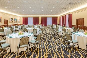 Hotel Crowne Plaza Lake Placid Resort