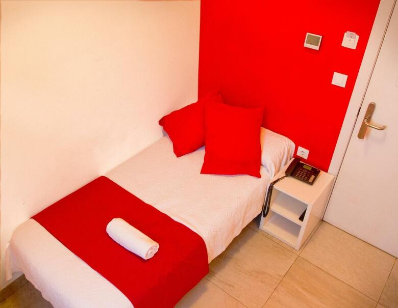 Hostal Nest Style Granada