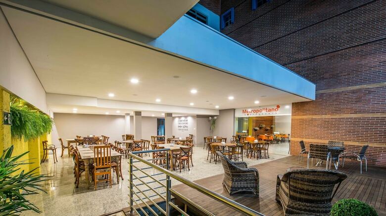 Hotel Metropolitano