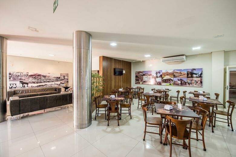 Hotel Metropolitano