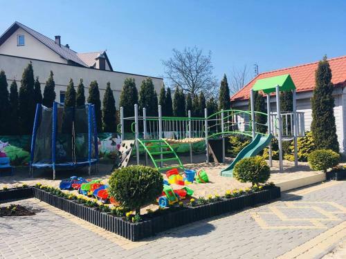 Batory- Komfortowe Pokoje I Eko-domki