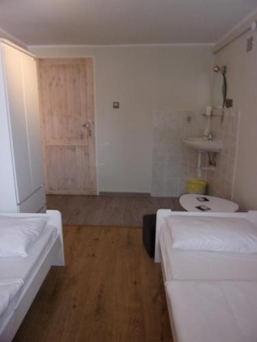 Hostal Mira