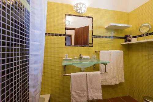 Agroturismo O Monte Das Flores