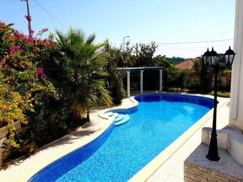 Apartamento Crystal Coast Residence