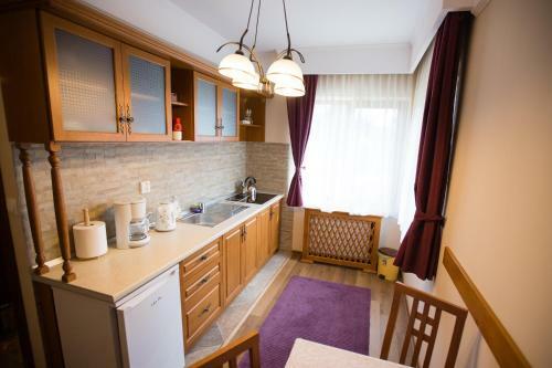 Aparthotel Anna Apartmanh�z