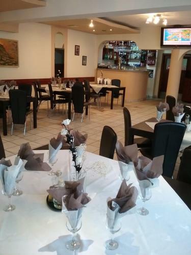 Hostal Pensiune Restaurant Sfinx