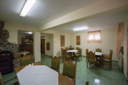 Hostal B�luci Panzi�