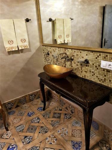 Hotel Nf Palace Old City Bucharest