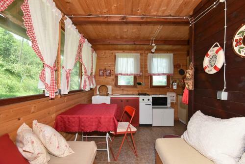 Lodge Sweet Wooden Home Krsmanovic