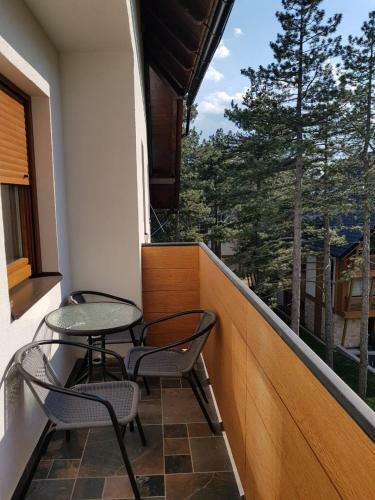 Apartmani F&a