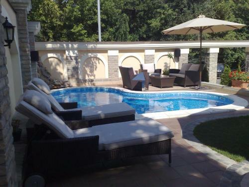 Garni Hotel Vila Lago
