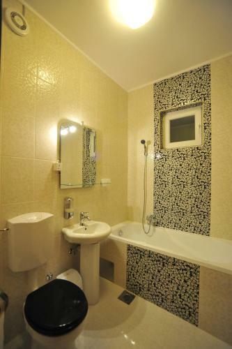 Hostal Villa Larus