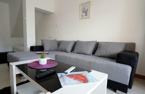 Iva Apartment