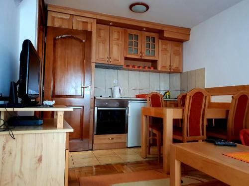 Apartment Caka