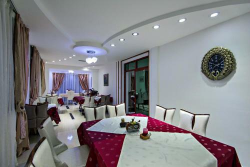 Hotel Iris