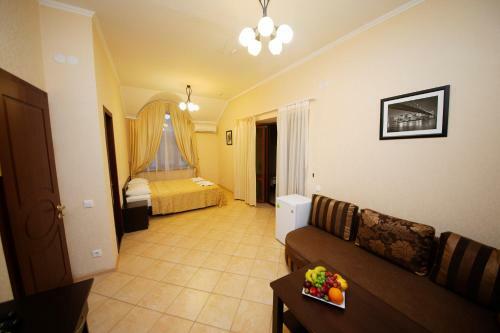 Hostal Guest House Lyubomir