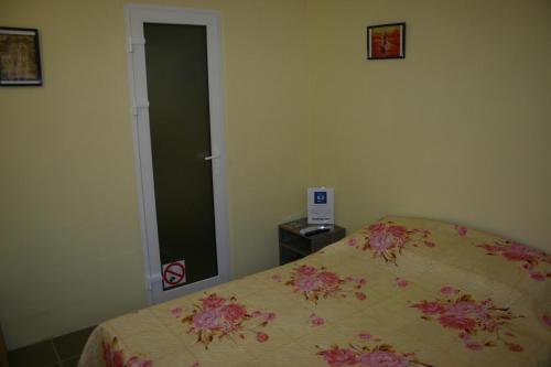 Hostal Mont