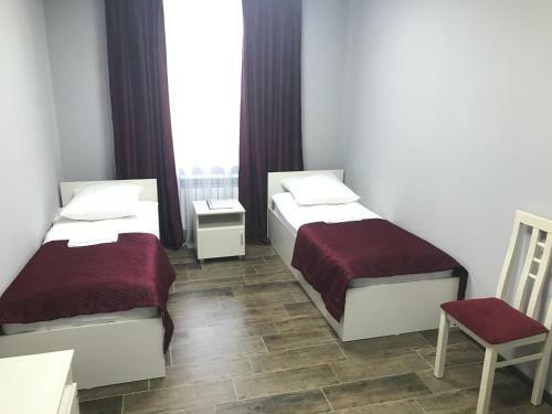 Posada Europark Inn