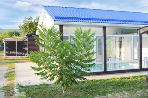 Hostal Nakhalenok Guest House