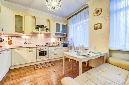 Apartamento Sutkipeterburg Petrogradskaya